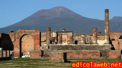  Wisata Paling Unik Italia 2021